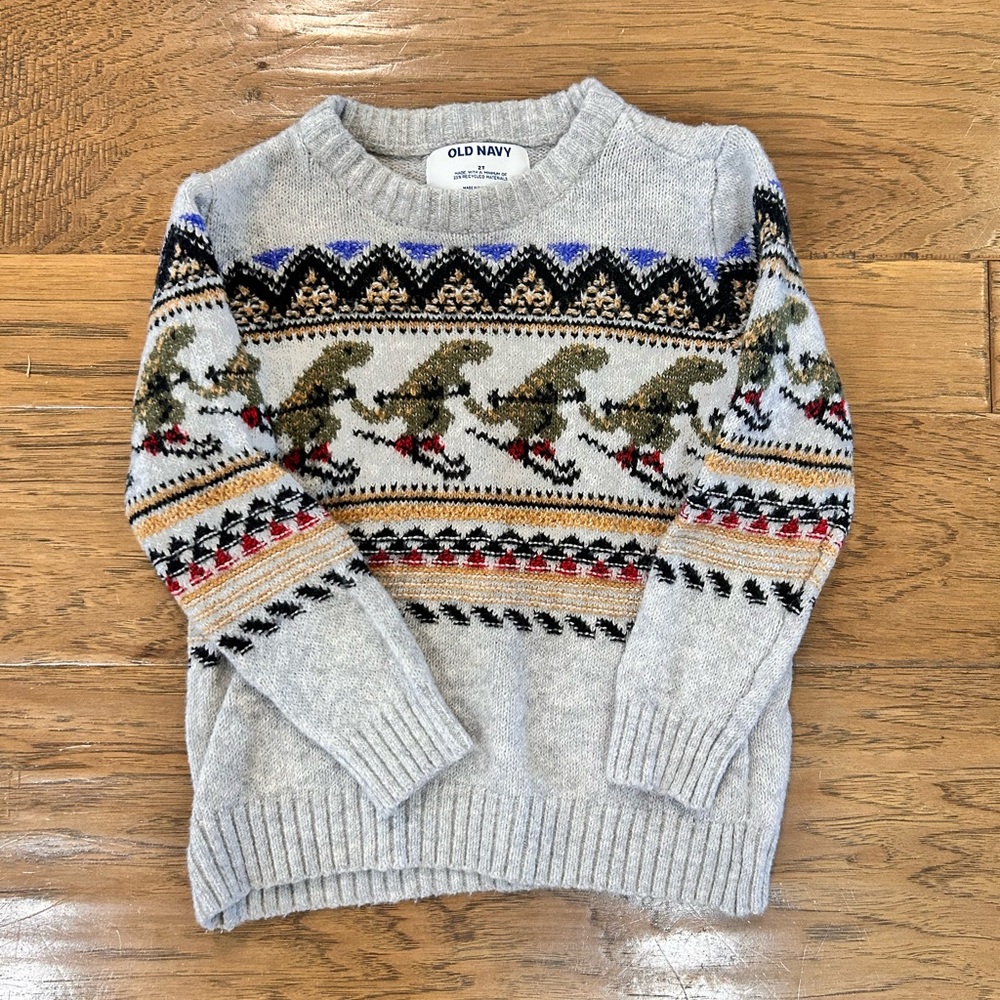 Old Navy Gray Crewneck Sweater with Fair Isle Pattern